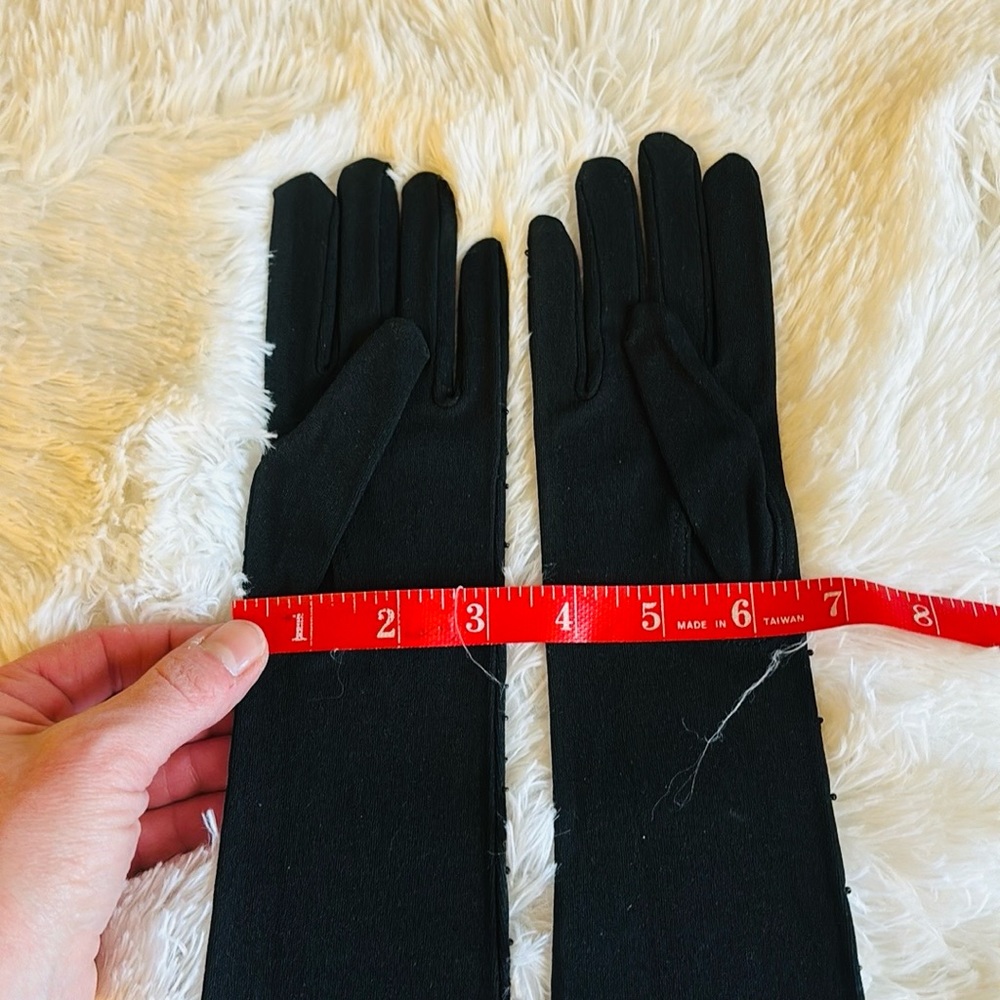 Vintage Lady Elaine black stretch beaded 3/4 length dress gloves.  NEW. Size 7 - Picture 8 of 9